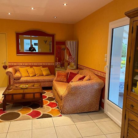 Lagalerne Hotel Neuville-du-Poitou Екстериор снимка